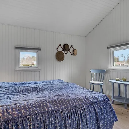 Feriehus Stunning In With Kitchen *