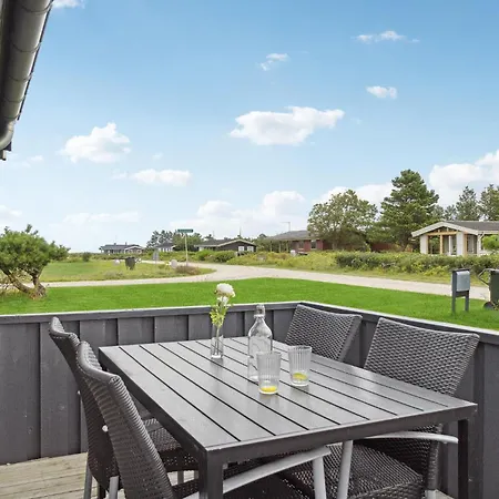 Stunning In With Kitchen Glesborg